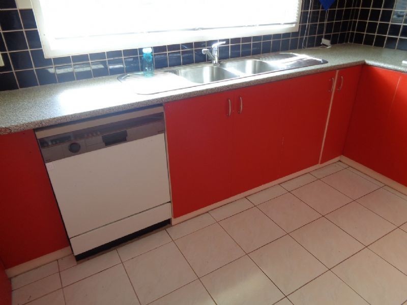 3 Meadowbank Court, Kings Park VIC 3021