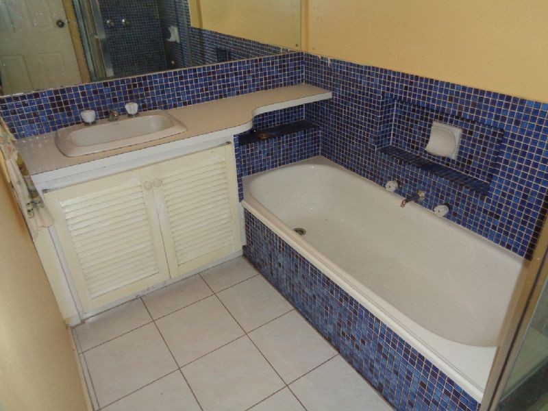 3 Meadowbank Court, Kings Park VIC 3021