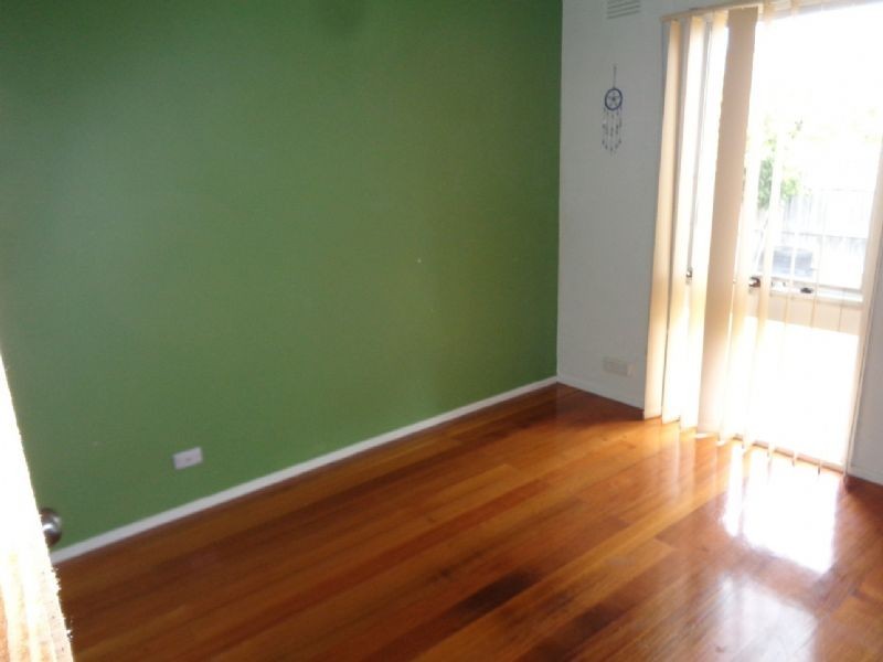 3 Meadowbank Court, Kings Park VIC 3021