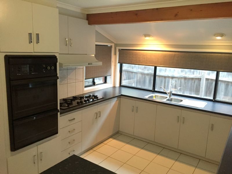 31 Kiparra Close, St Albans VIC 3021