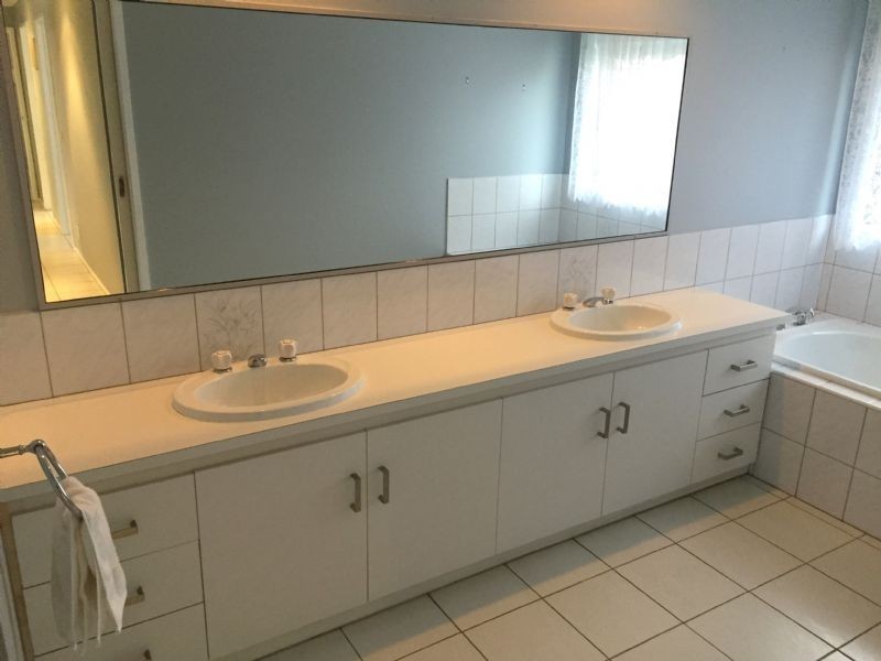 31 Kiparra Close, St Albans VIC 3021