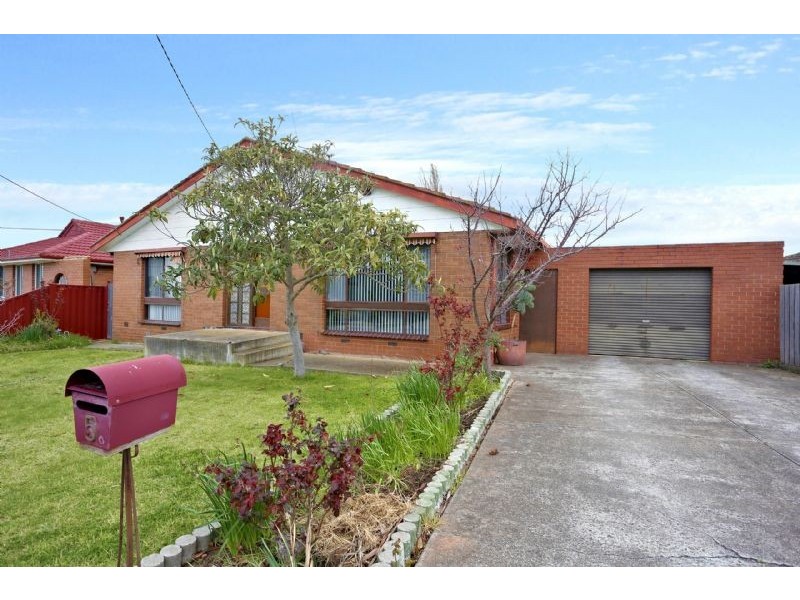 5 Lambolle Court, St Albans VIC 3021