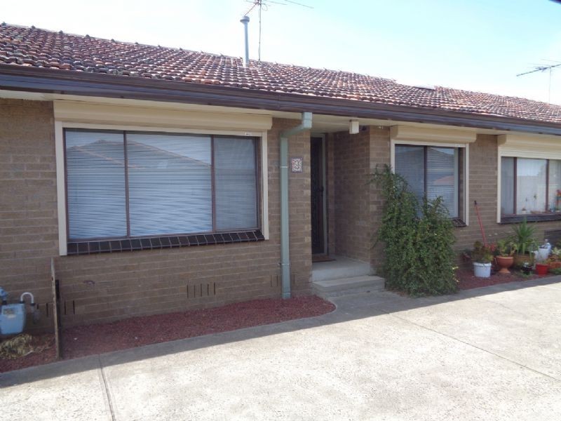 3/13 Adelaide Street, St Albans VIC 3021