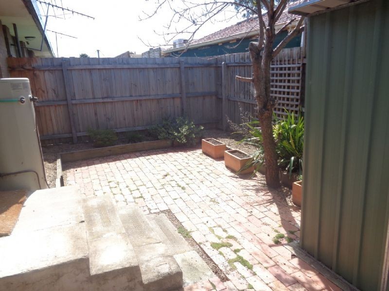 3/13 Adelaide Street, St Albans VIC 3021