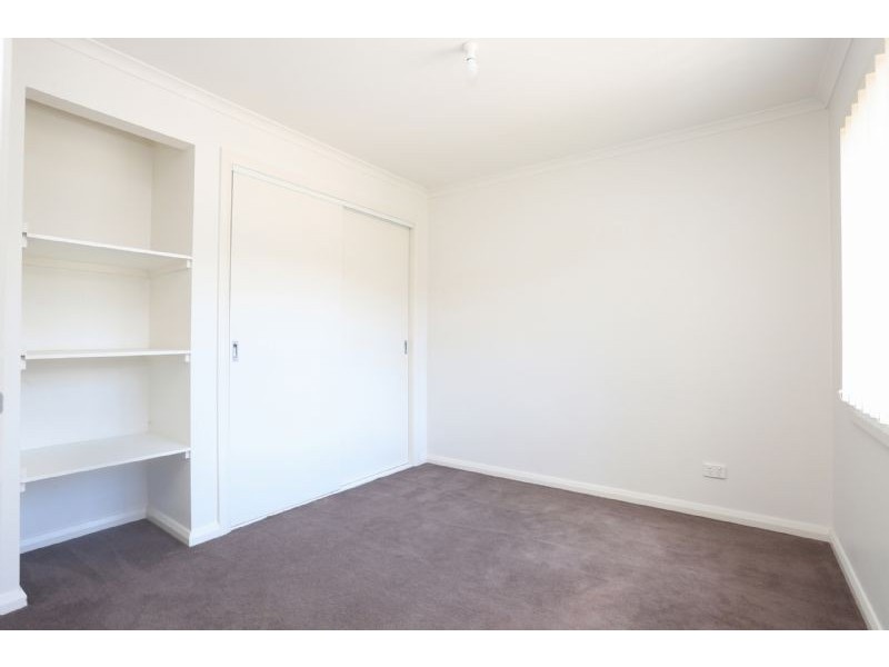 1/46 Kings Road, St Albans VIC 3021