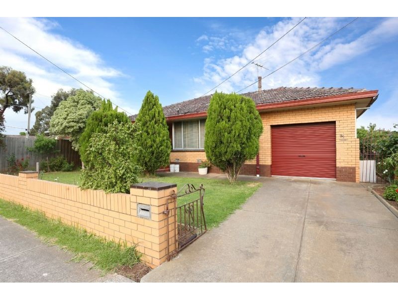 34 Charles Street, St Albans VIC 3021
