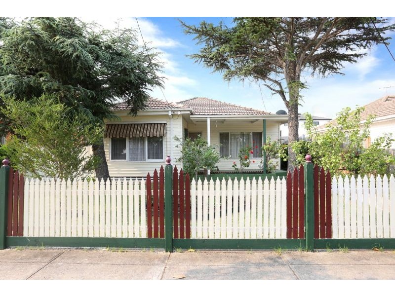 8 Thomas Street, St Albans VIC 3021