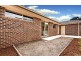 2/18 Magnus Street, St Albans VIC 3021