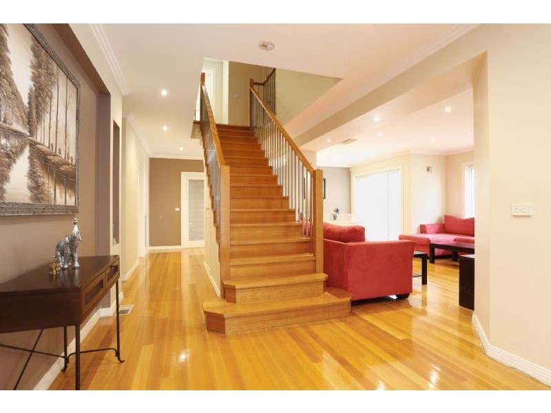 56 Royal Crescent, Hillside VIC 3037