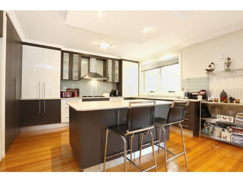 56 Royal Crescent, Hillside VIC 3037