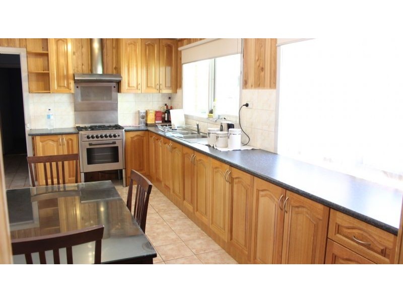 23 Eisner Street, St Albans VIC 3021