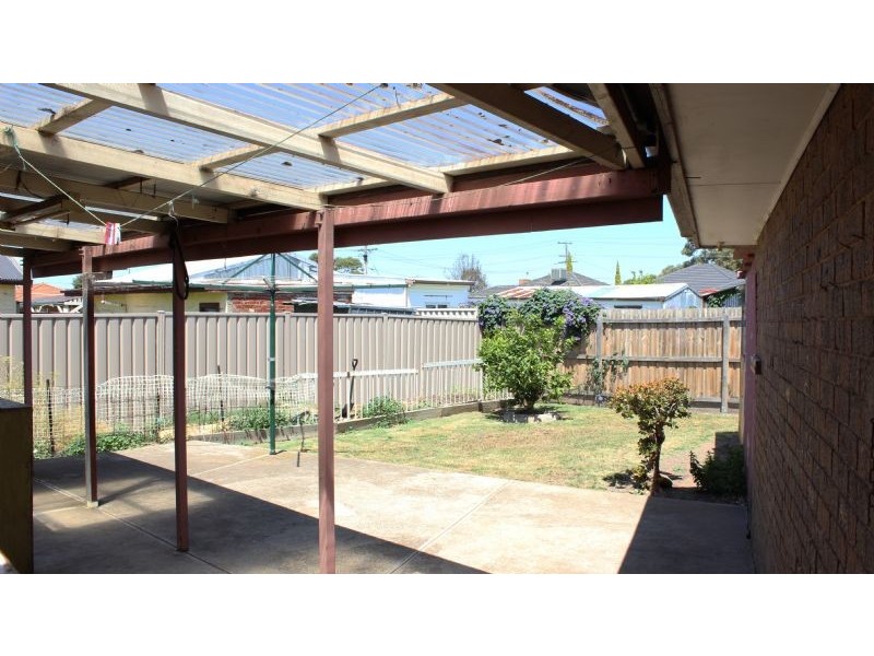 23 Eisner Street, St Albans VIC 3021