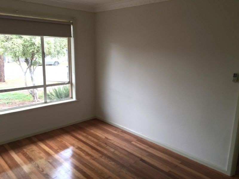 1/1-3 Emily Street, St Albans VIC 3021