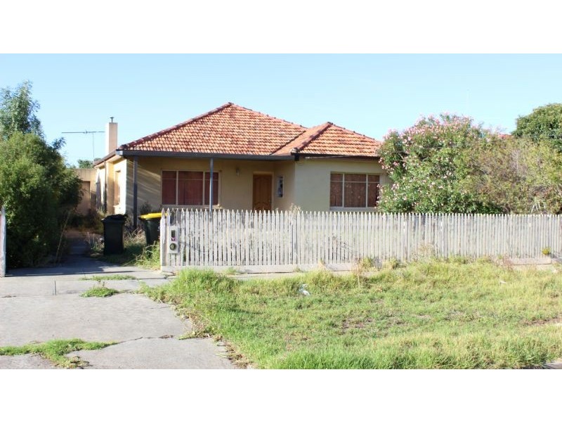 87 Helen Street, St Albans VIC 3021