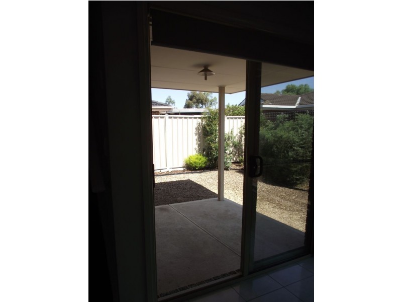 95 Victoria Road, Sydenham VIC 3037