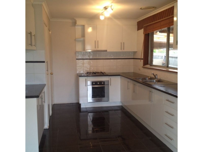 20 Angelique Grove, Albanvale VIC 3021