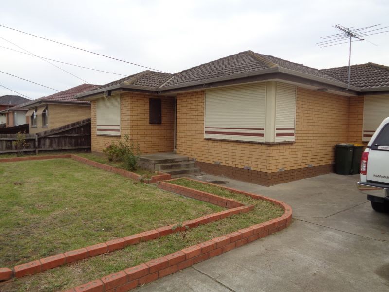 27 Pinoak Street, St Albans VIC 3021