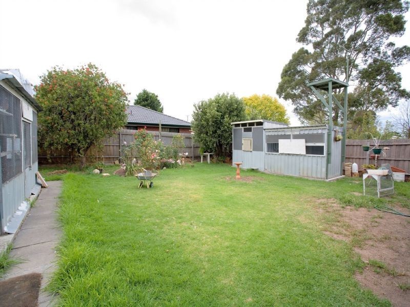 130 CHURCHILL AVENUE, Braybrook VIC 3019