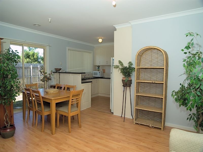 2/40 LILY STREET, Braybrook VIC 3019