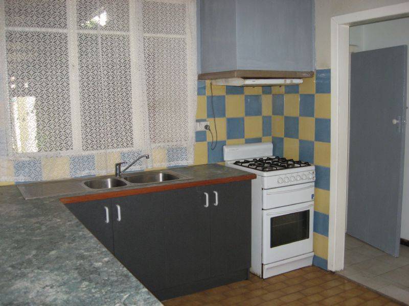 6 MOAMA STREET, Braybrook VIC 3019