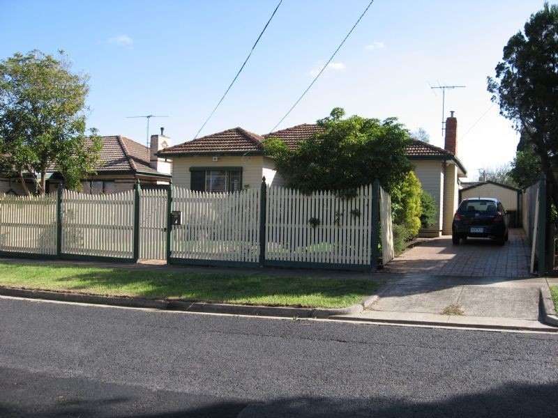 7 BOREHAM STREET, Sunshine VIC 3020