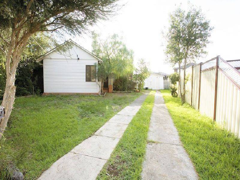 11 Coleman Court, Maidstone VIC 3012