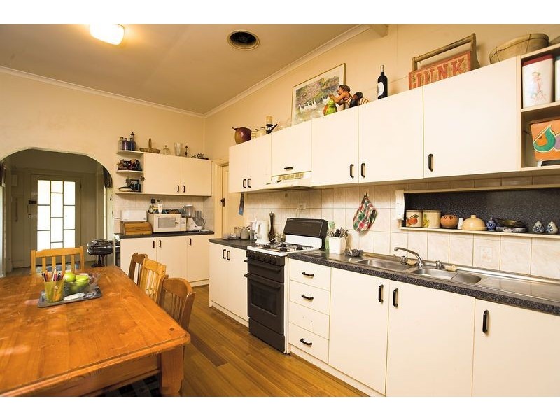 5  Chapman Street, Sunshine VIC 3020