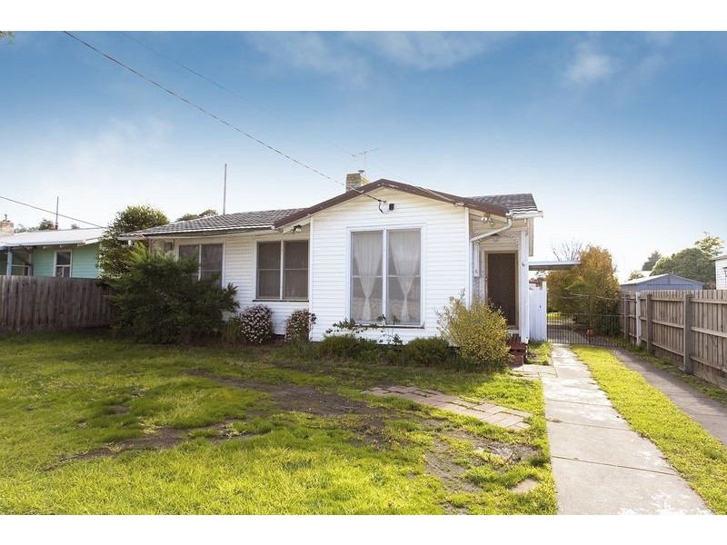 6 Lily Street, Braybrook VIC 3019