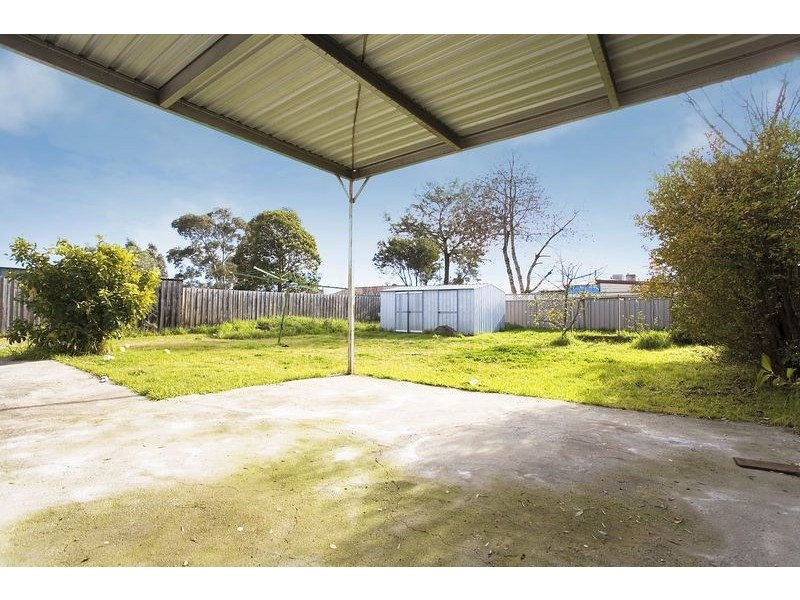 6 Lily Street, Braybrook VIC 3019