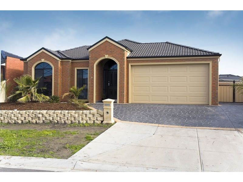 9 Saltbush Court (The Avenue), Sunshine West VIC 3020