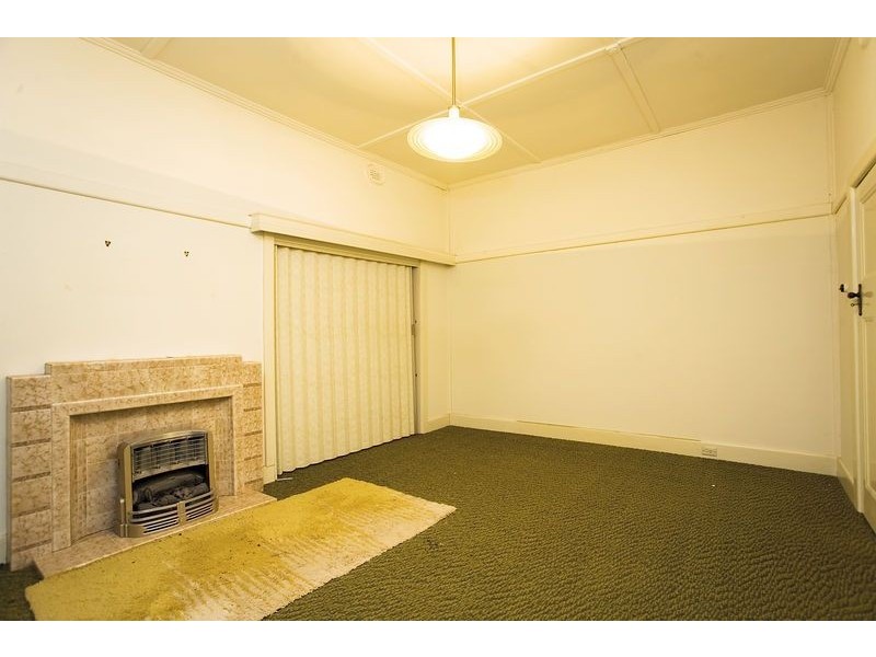 57 Adelaide Street, Sunshine VIC 3020