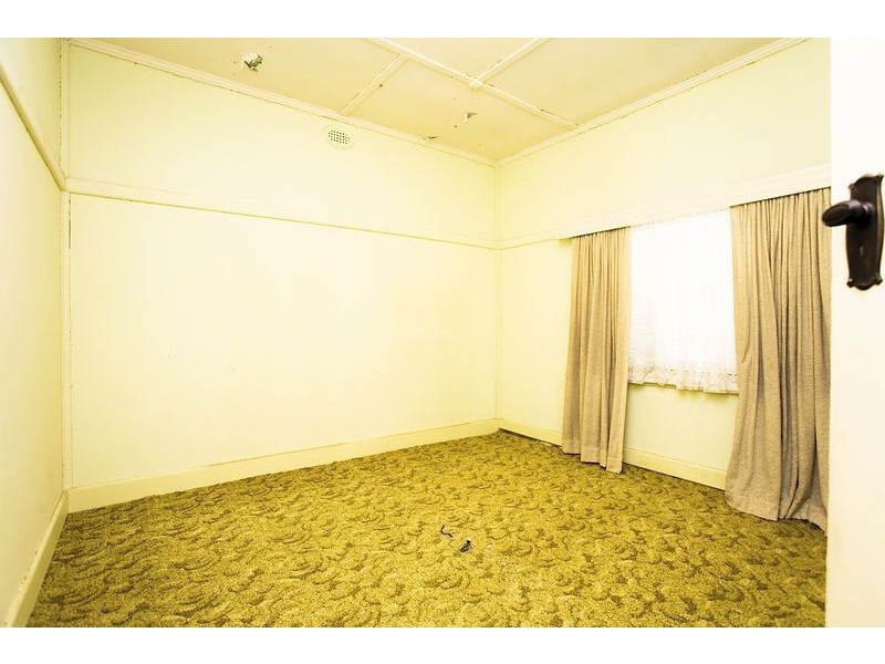 57 Adelaide Street, Sunshine VIC 3020