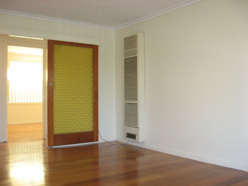 17 ALLISON STREET, Sunshine West VIC 3020