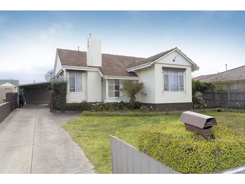 12 Arthur Street, Braybrook VIC 3019