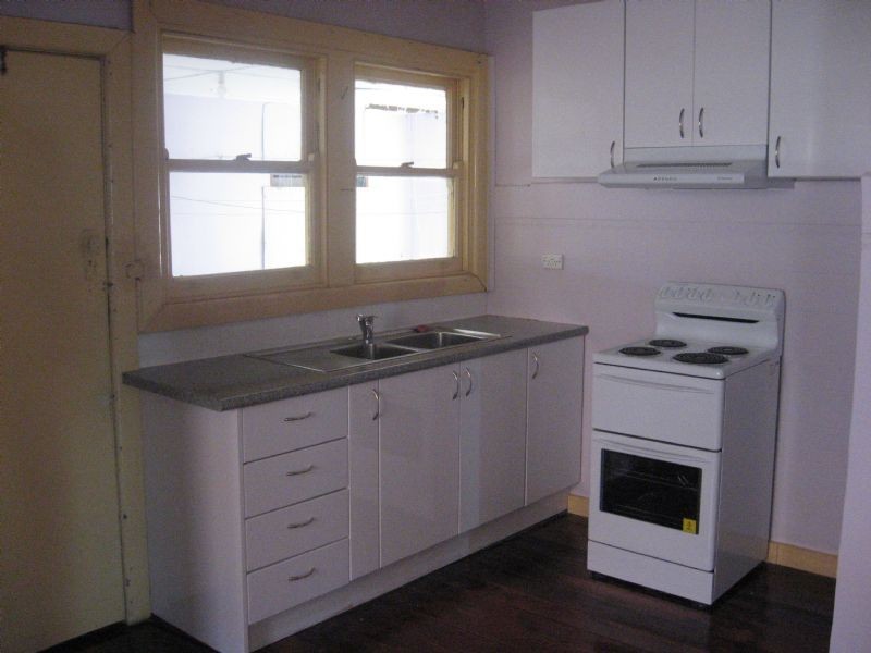 18 ELEANOR STREET, Footscray VIC 3011