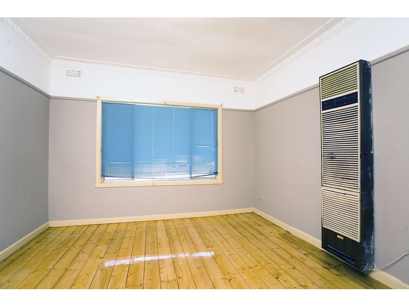 4 Hassett Street, Sunshine North VIC 3020