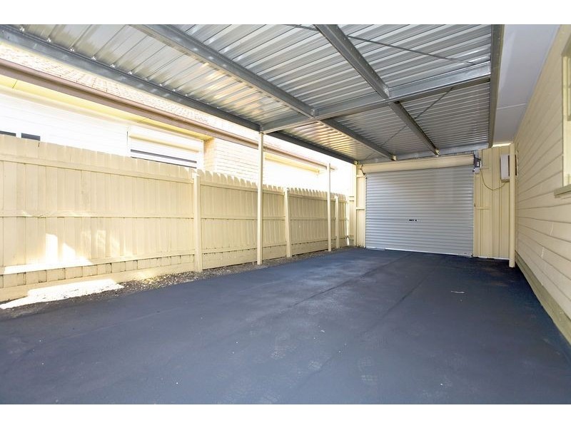 4 Hassett Street, Sunshine North VIC 3020