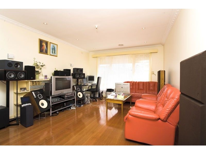 7 Mavis Street, Footscray VIC 3011