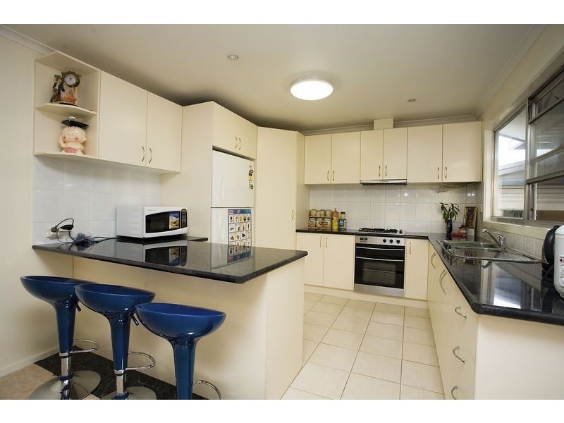 3 WARMINGTON ROAD, Sunshine West VIC 3020