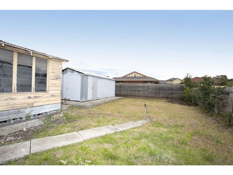 33 Lily Street, Braybrook VIC 3019