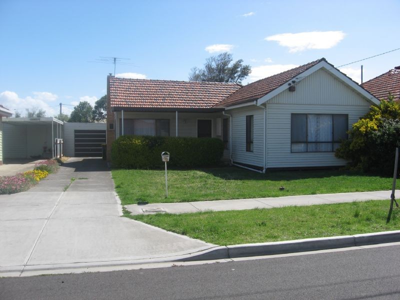 5 GERALD STREET, Sunshine North VIC 3020