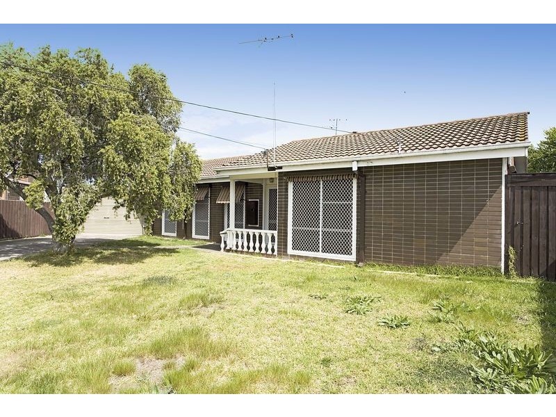 2 Jones Court, Sunshine West VIC 3020