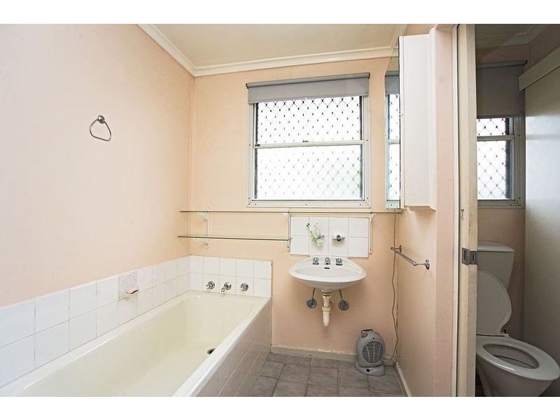 2 Jones Court, Sunshine West VIC 3020