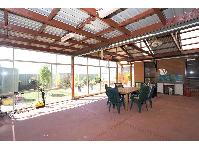 26 St Andrews Drive, Sunshine North VIC 3020