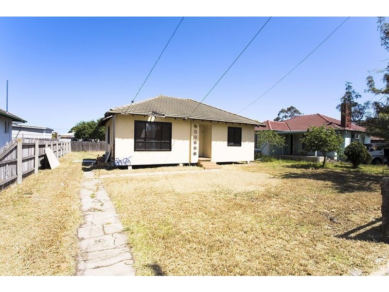 17 Carlton Street, Braybrook VIC 3019