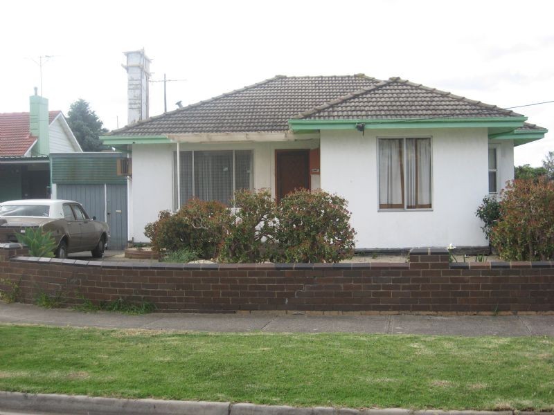 13 ALWYN COURT, Braybrook VIC 3019