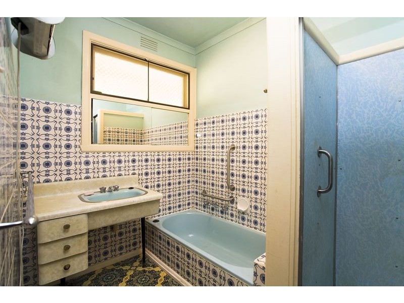 11 Harley Street, Sunshine North VIC 3020