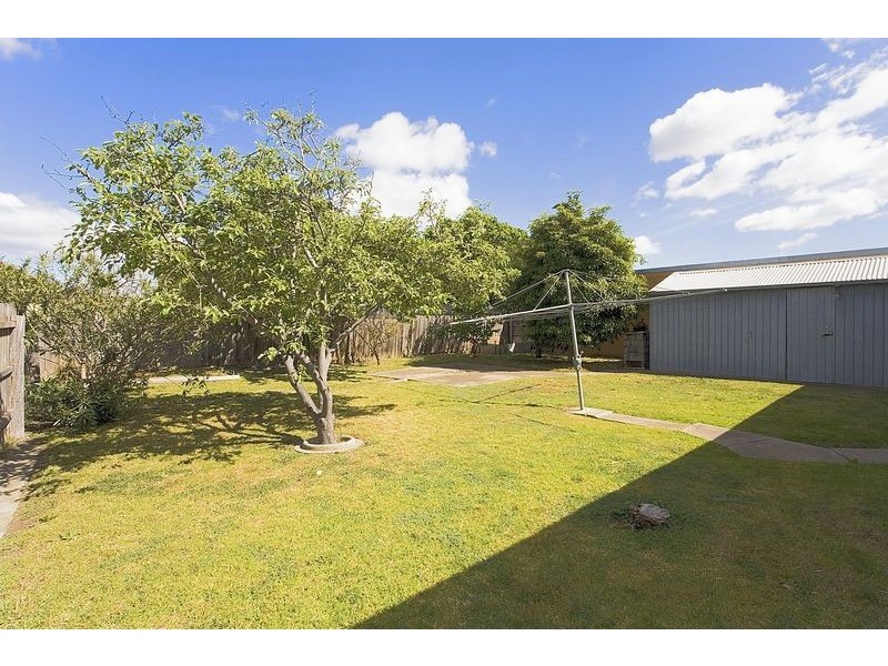 11 Harley Street, Sunshine North VIC 3020