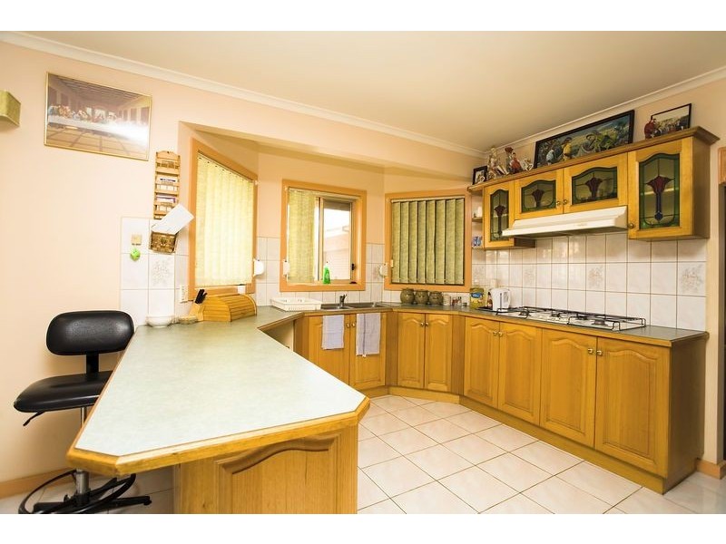 9 Veronica Place (The Avenue), Sunshine West VIC 3020
