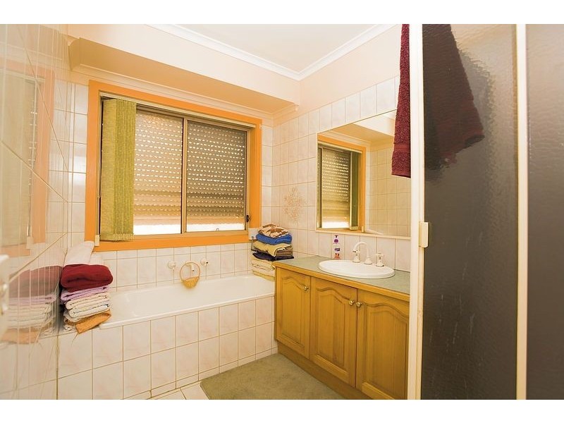 9 Veronica Place (The Avenue), Sunshine West VIC 3020